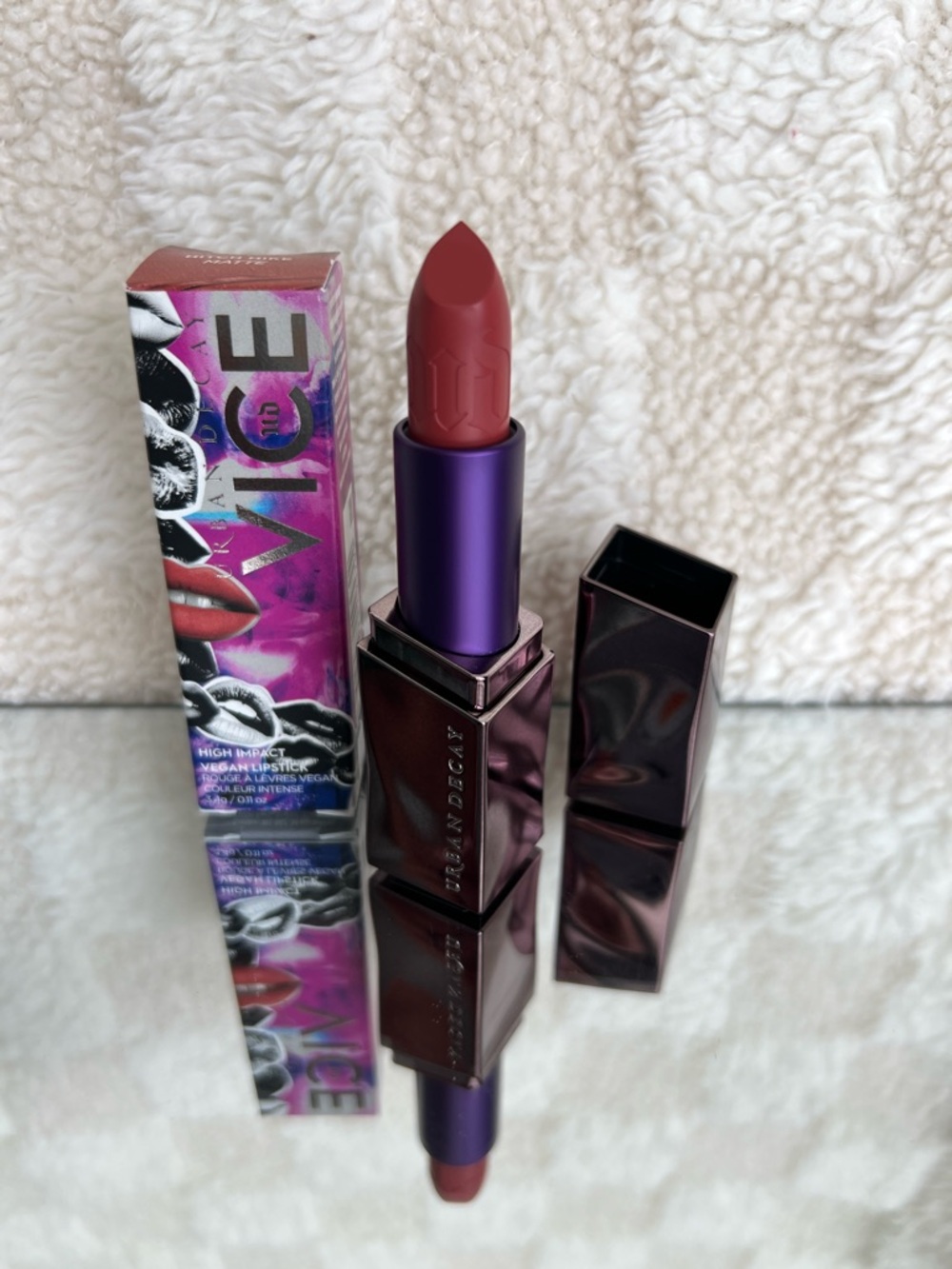 Urban Decay Satin Lipstick - Hitch Hike Matte